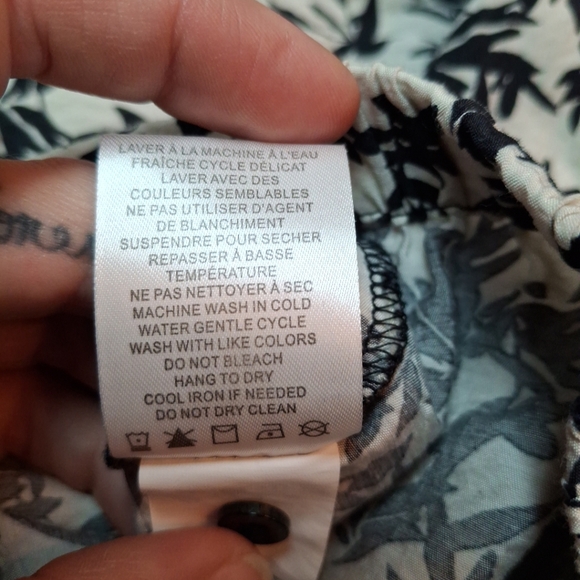 Joie button down cropped shirt size Sm - Picture 8 of 8